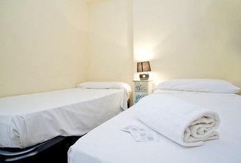 Accommodation Beach Apartments Valencia Ngoại thất bức ảnh